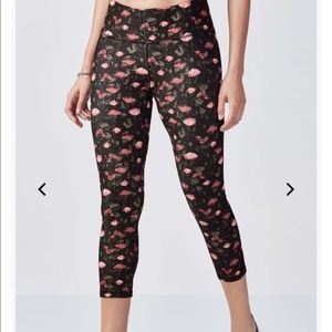 Fablectics Capri rose romance small. Size Large